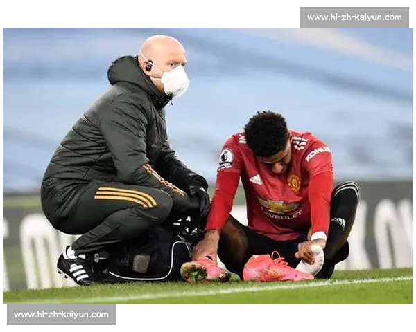 布莱顿 1100 万欧签 21 岁意大利中卫库博拉,五年长约锁定未来 布莱顿 1100 万欧签 21 岁意大利中卫库博拉,五年长约锁定未来