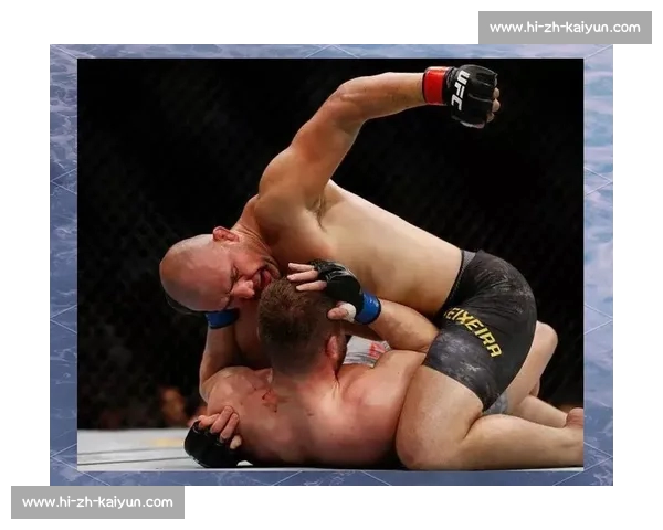 机械战警左平勾暴力催眠赫尔曼森!UFC 317 副赛上演教科书级终结 机械战警左平勾暴力催眠赫尔曼森!UFC 317 副赛上演教科书级终结